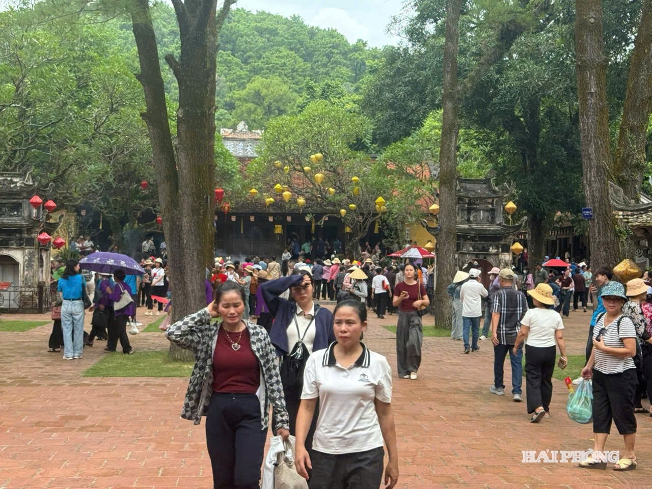 Các điểm tham quan thu hút đông đảo du khách.