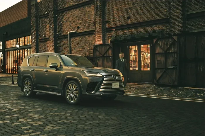 lexus-lx-700h-3.webp