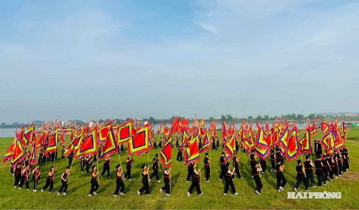 le-hoi-thu-con-son.jpg