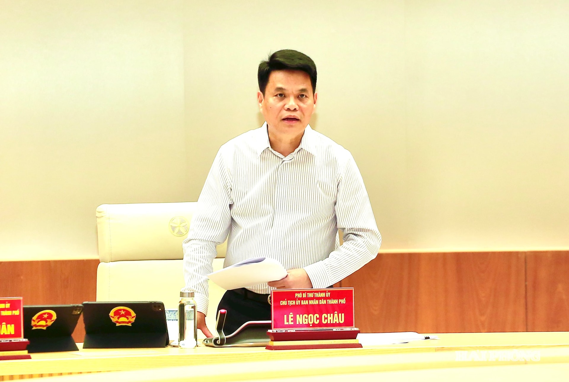 Đồng chí Lê Ngọc Châu, Phó bí thư Thành uỷ, Chủ tịch UBND thành phố phát biểu