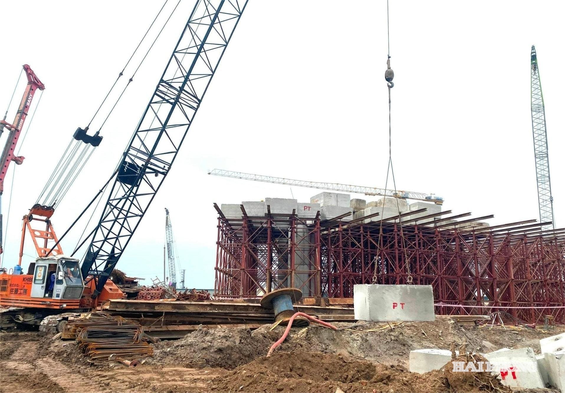 Không chỉ tác động đến lĩnh vực hạ tầng, hiệu quả giải ngân vốn đầu tư công còn lan tỏa tới thị trường bất động sản công nghiệp, giá trị đất đai, tạo việc làm và đóng góp ngân sách. Ảnh: LAN ANH