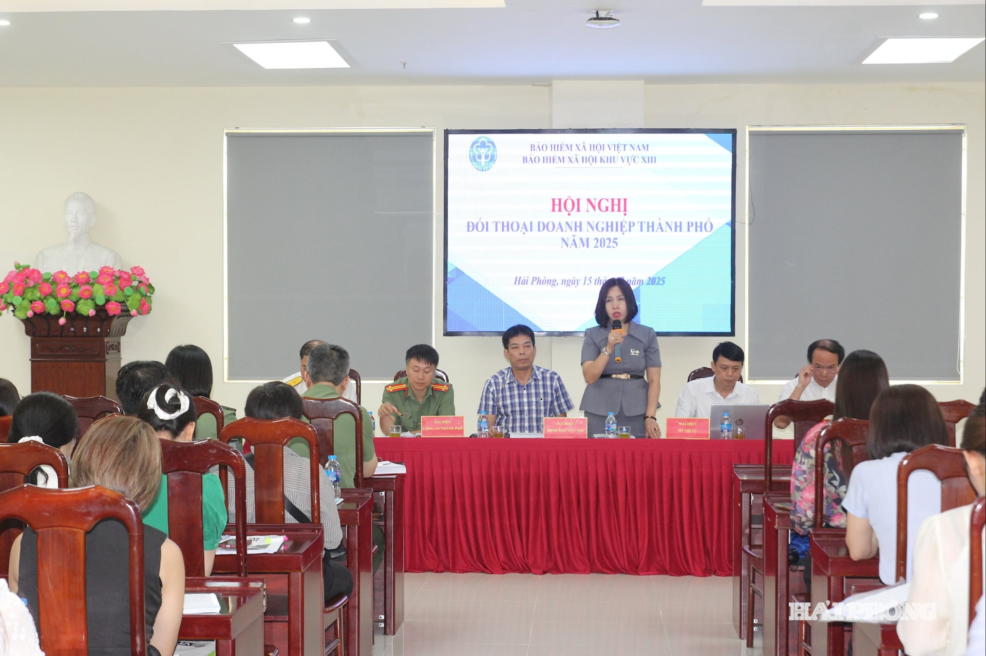 Bảo hiểm xã hội Hải Phòng tổ chức đối thoại với các đơn vị, doanh nghiệp