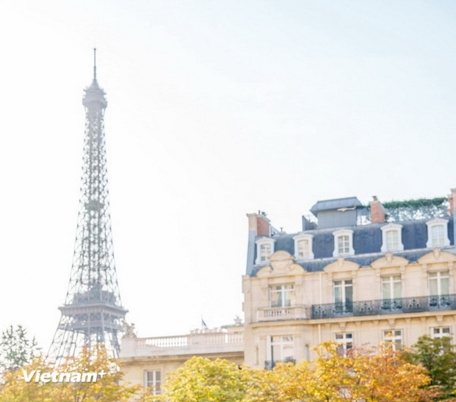 Tháp Eiffel. (Ảnh: Hồng Hạnh/Vietnam+) vnp-0310-thap-eiffel-6.jpg