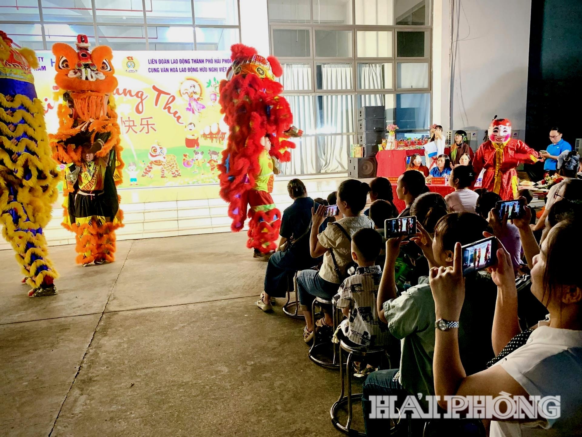 ពិធីបុណ្យពាក់កណ្តាលរដូវស្លឹកឈើជ្រុះ