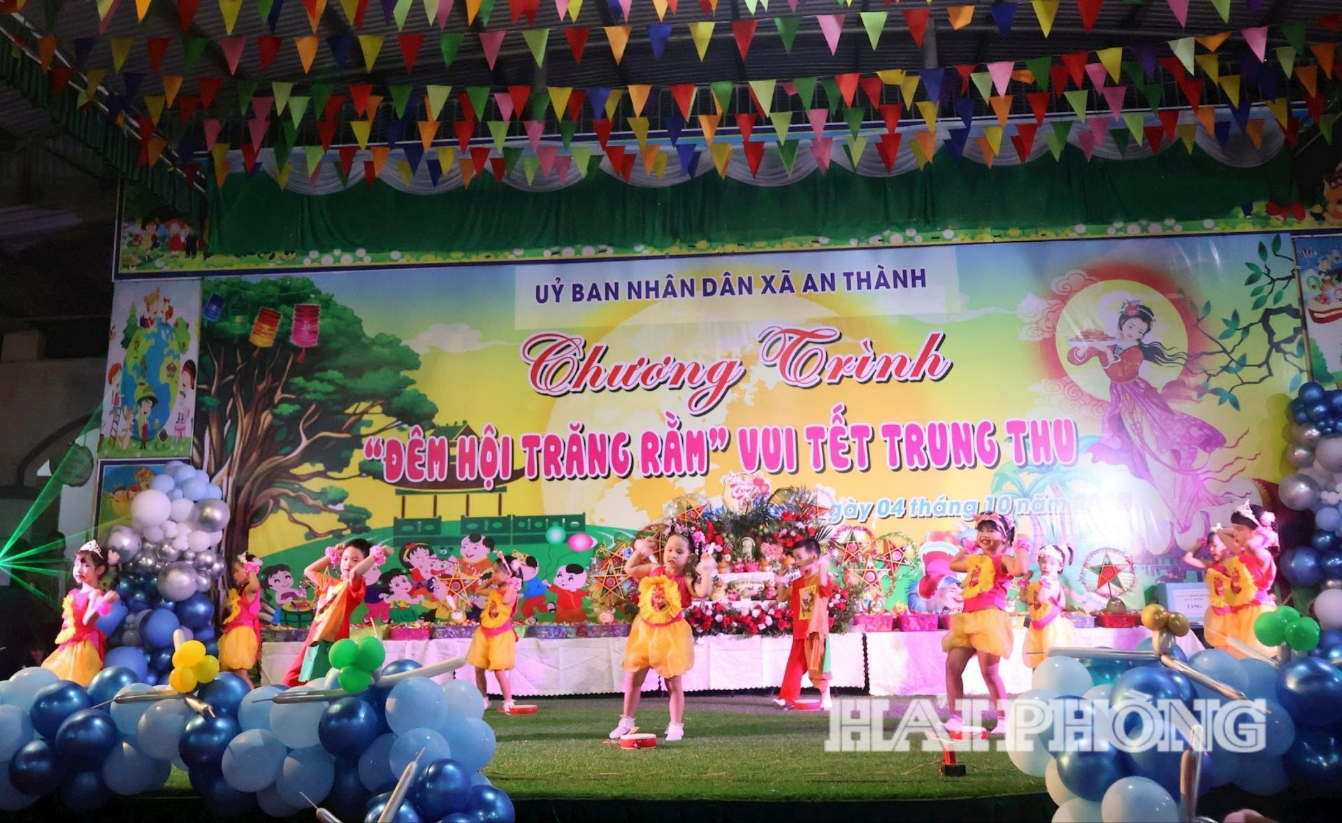 ពិធីបុណ្យពាក់កណ្តាលសរទរដូវ (1).jpg