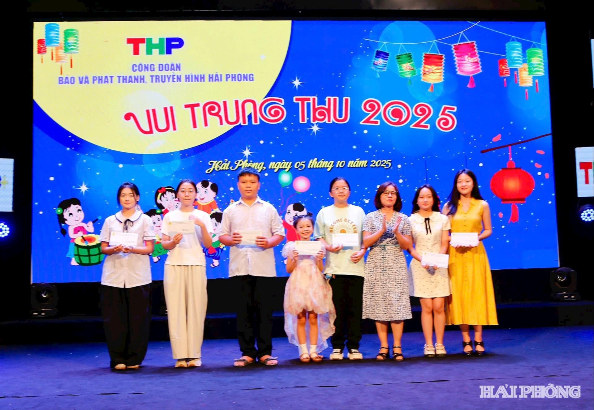 ពាក់កណ្តាលរដូវស្លឹកឈើជ្រុះ-2-1-.jpg