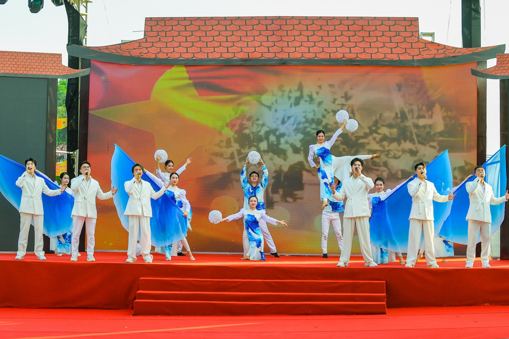 van-nghe.jpg