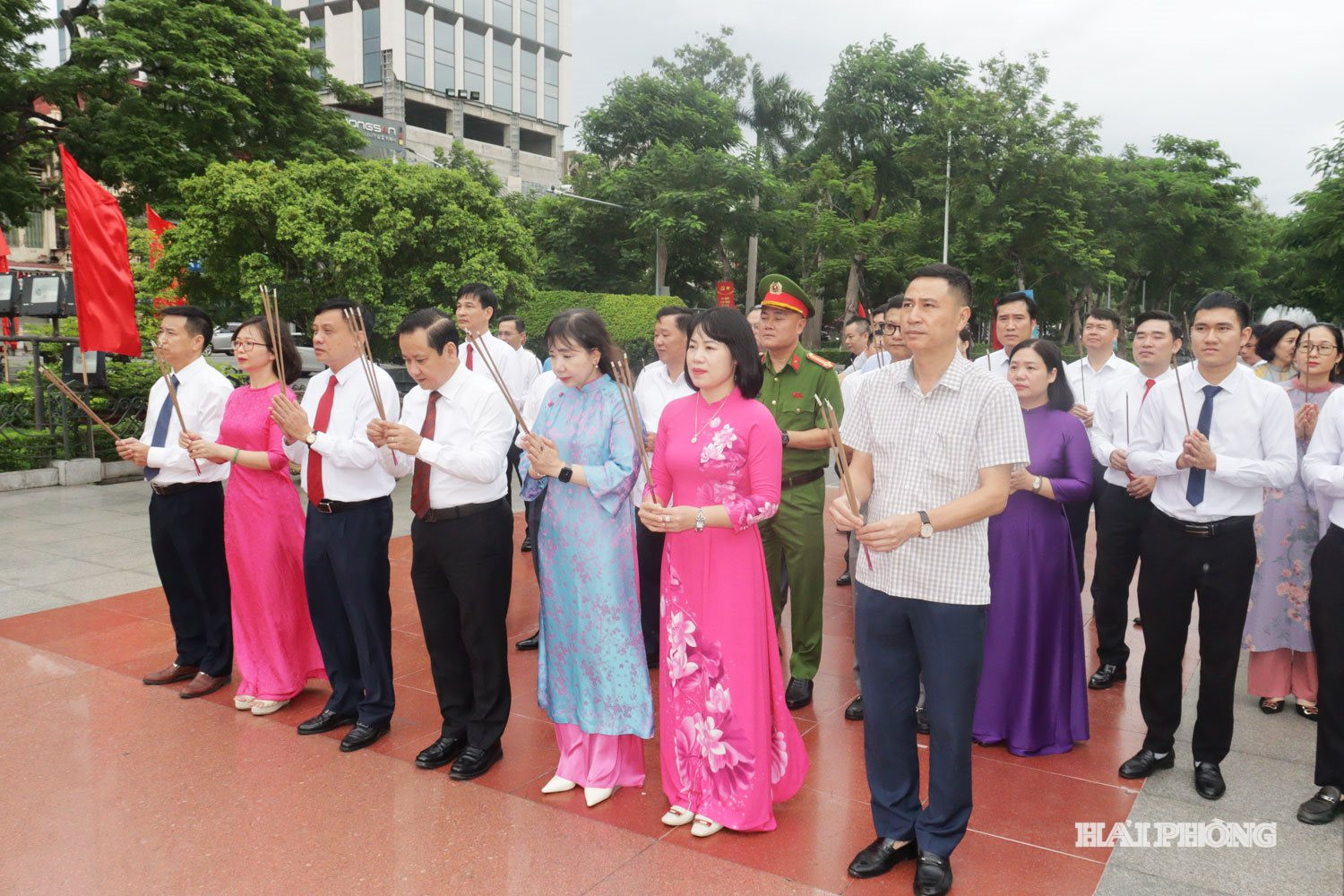 dang-hương-nu-tuong-le-chan4.jpg