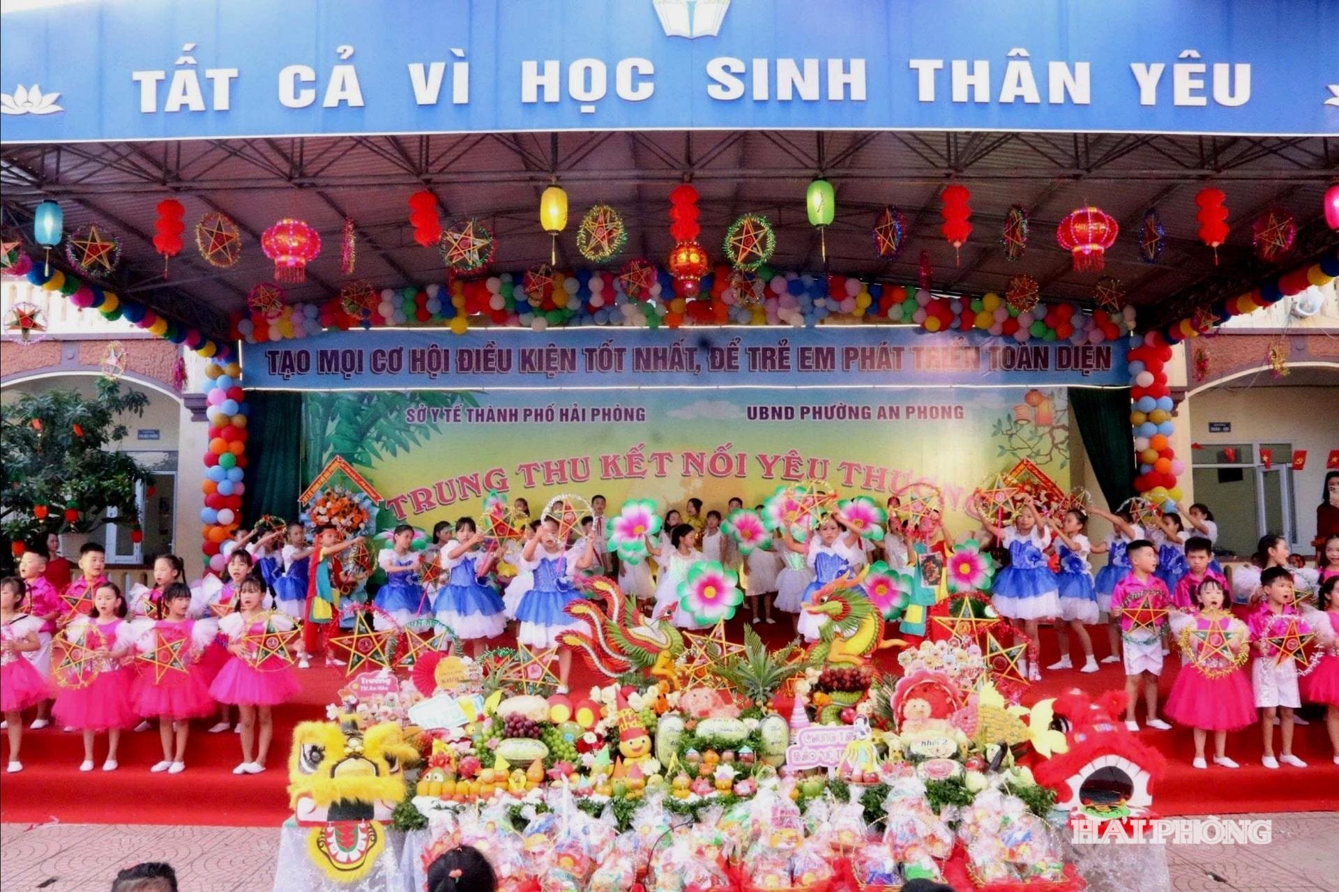 កុមារក្នុងបន្ទប់-1-1-.jpg
