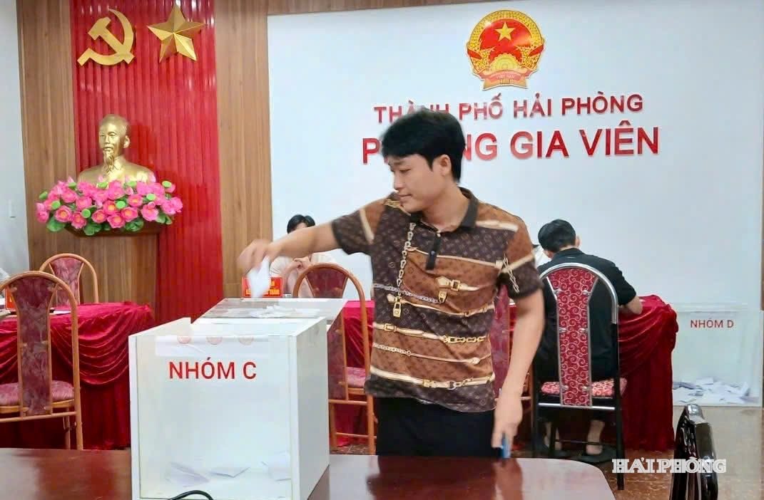 boc-tham2.jpg