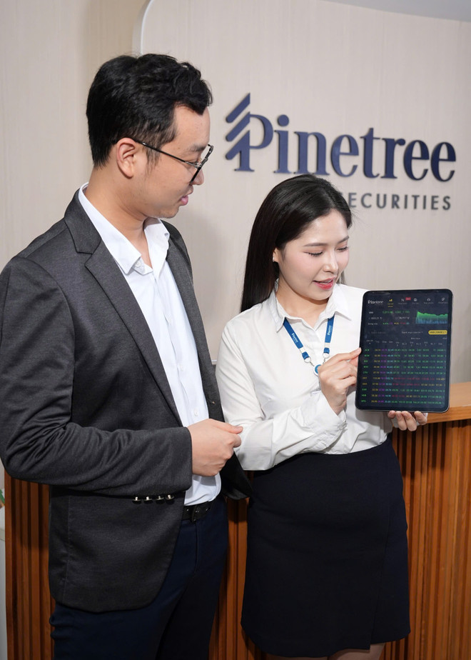 FTSE Russell sẽ tiếp tục theo dõi sát sao các diễn biến thị trường, và khuyến khích các bên liên quan đóng góp ý kiến trước đợt rà soát giữa kỳ tháng 3/2026 để đảm bảo quá trình nâng hạng được thực hiện đúng kế hoạch vào tháng 9/2026. (Ảnh: Vietnam+) z6980487291979-bbde74c5866ed8fb3db7f948c959e6ed.jpg