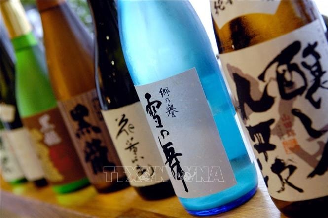 ruou-sake.jpg