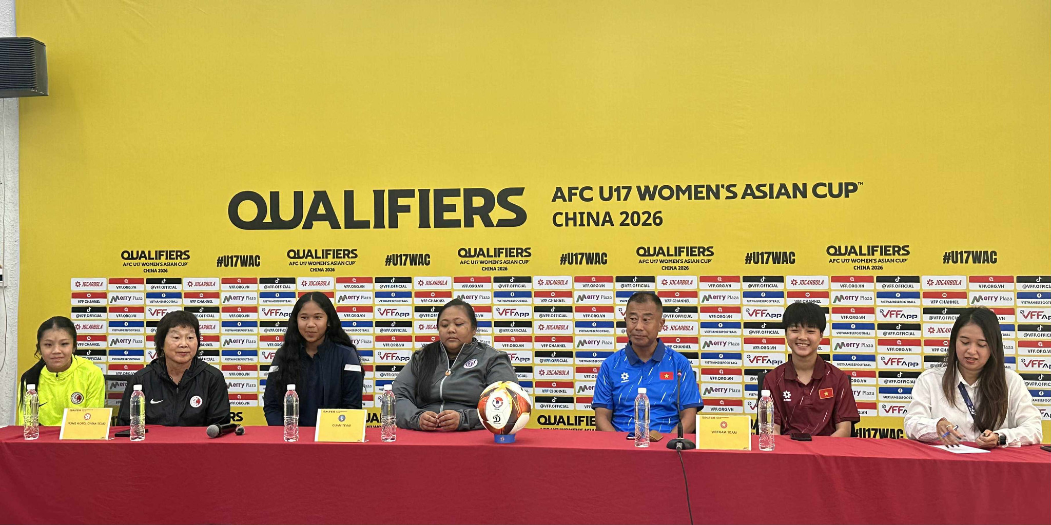 U17 Việt Nam đặt mục tiêu giành vé dự vòng chung kết U17 châu Á 2026 - Ảnh 1. U17 Việt Nam đặt mục tiêu giành vé dự vòng chung kết U17 châu Á 2026 - Ảnh 1.