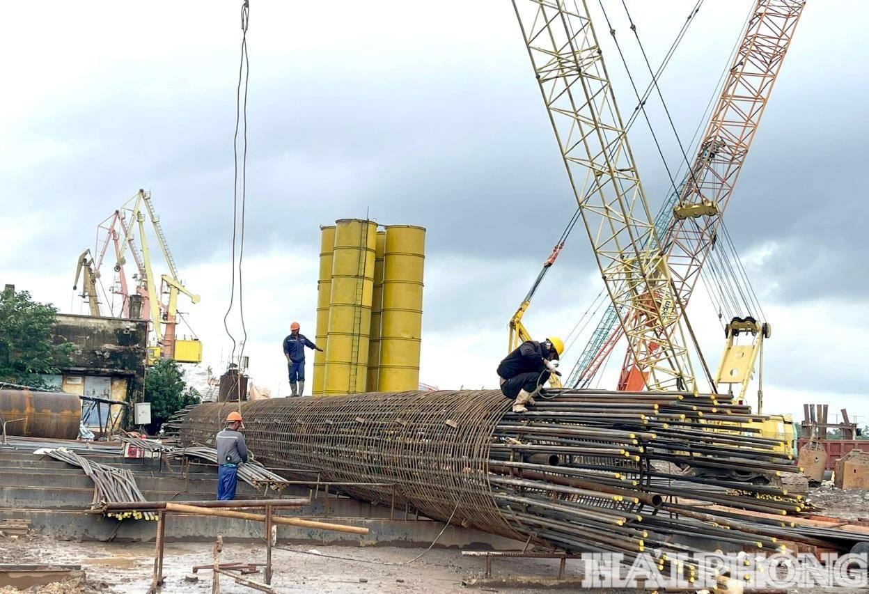 សំណង់(1.jpg)