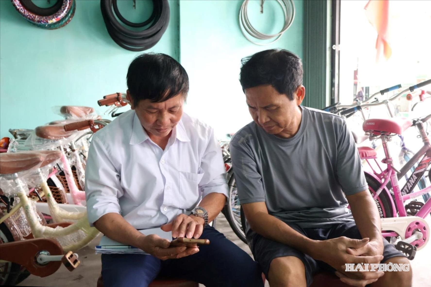 thu-thap-thong-tin.jpg