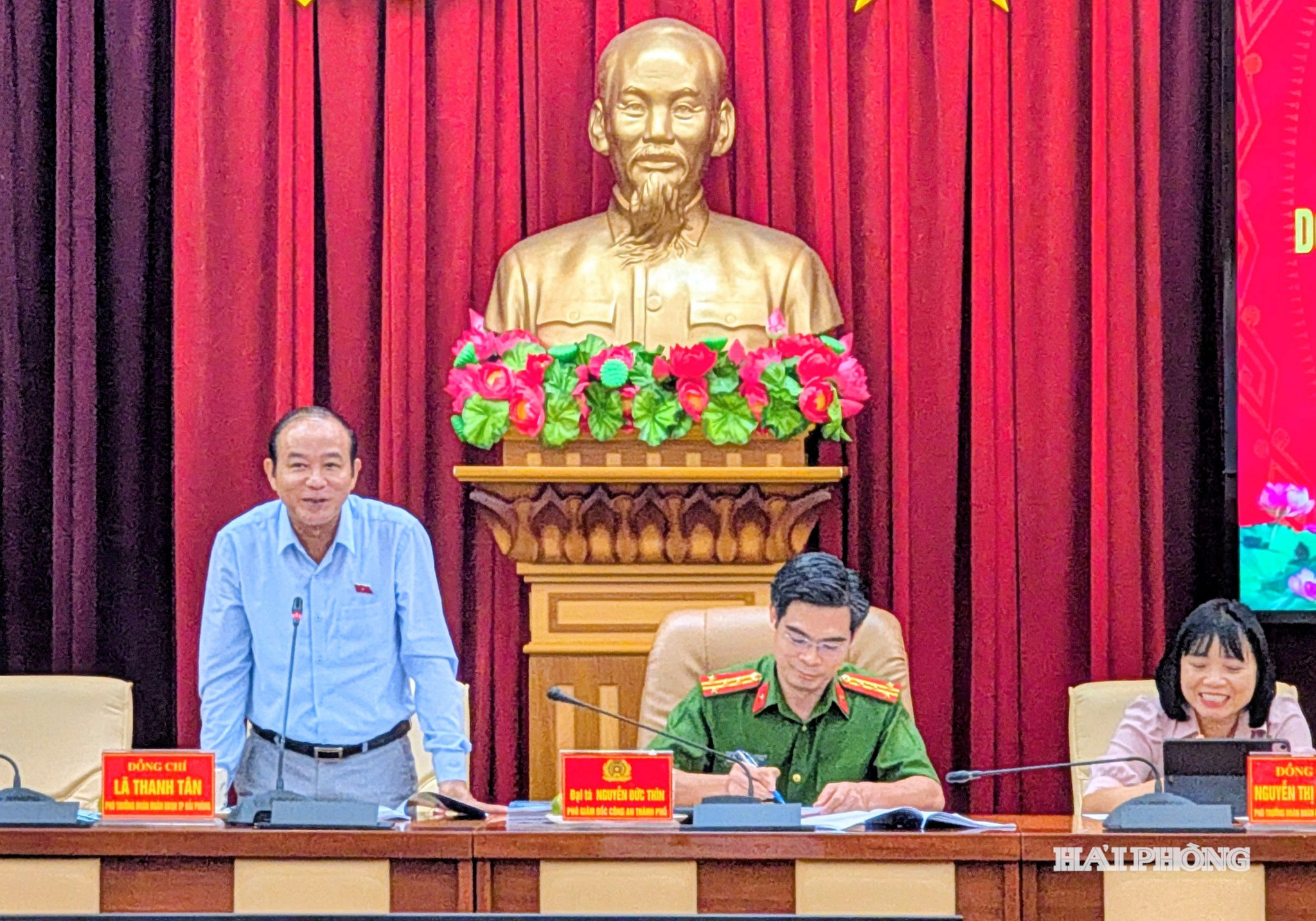 cong-an2.jpg