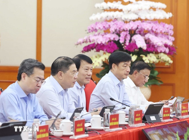 ttxvn-tong-bi-thu-to-lam-chu-tri-phien-hop-cua-thuong-truc-ban-chi-dao-trung-uong-ve-phat-trien-khoa-hoc-cong-nghe-doi-moi-sang-tao-va-chuyen-doi-8339979-2.jpg