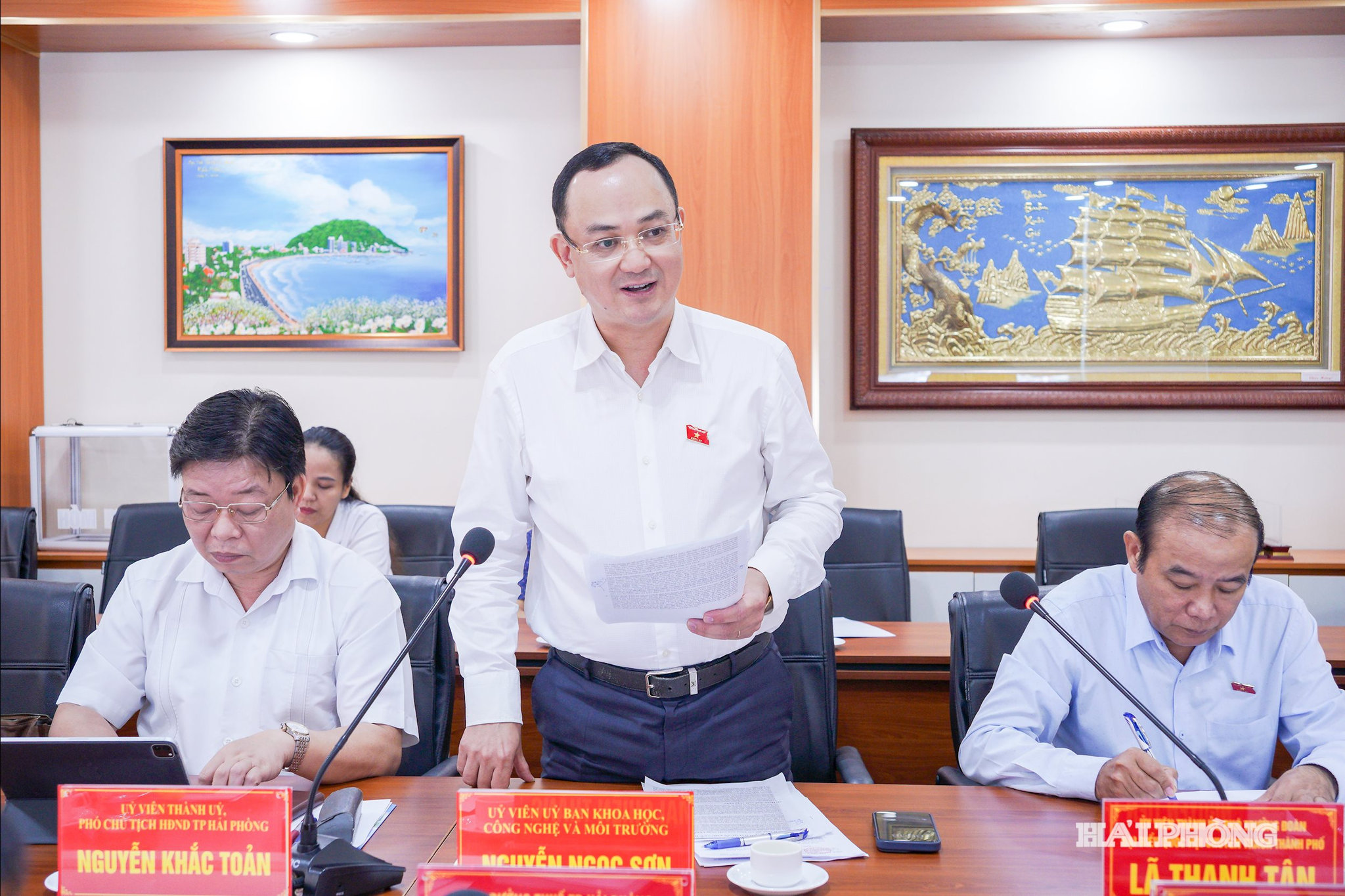 doan-dai-bieu-quoc-hoi-6.jpg