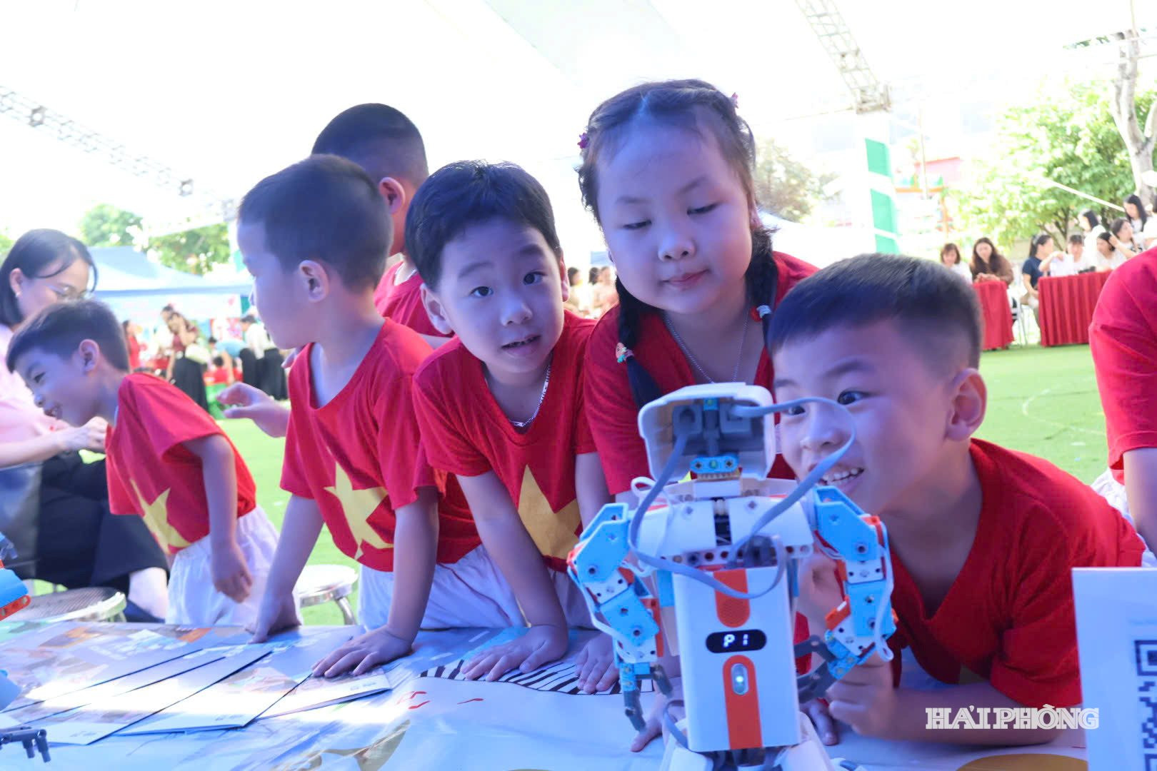 dau-truong-robottic.jpg