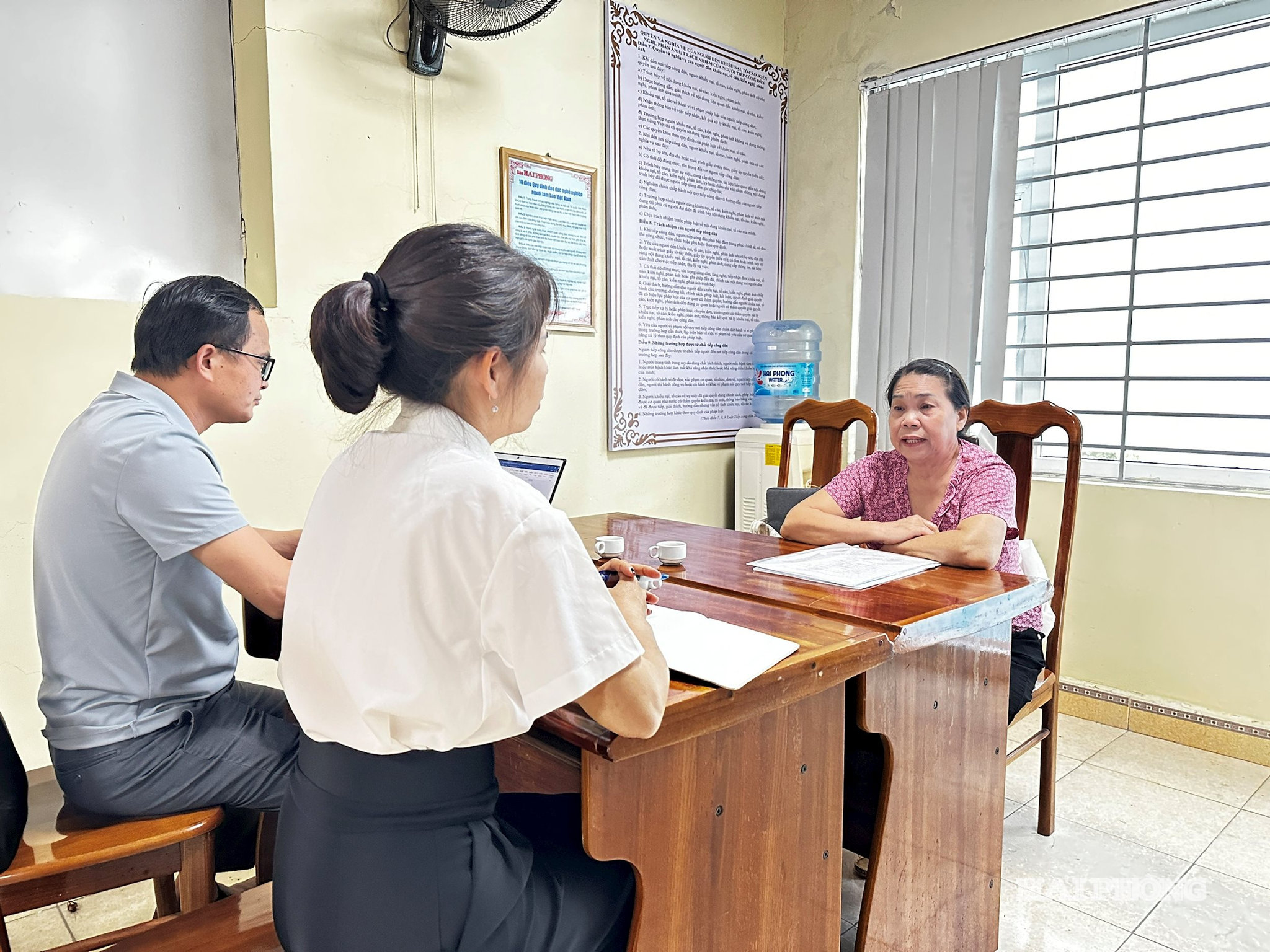 Bà Hoàng Thị Nga được trợ giúp pháp lý miễn phí tại Báo và phát thanh, truyền hình Hải Phòng.