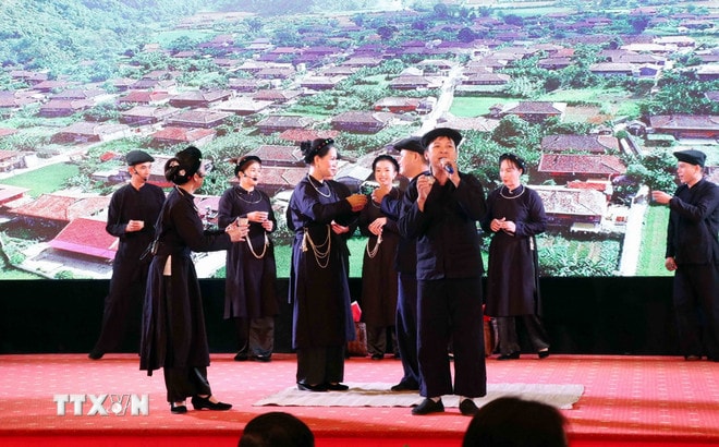 ttxvn-viet-nam-co-them-hai-lang-du-lich-tot-nhat-the-gioi-8347232-7.jpg