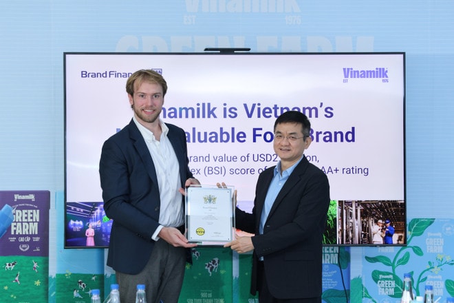 vinamilk-2.jpg