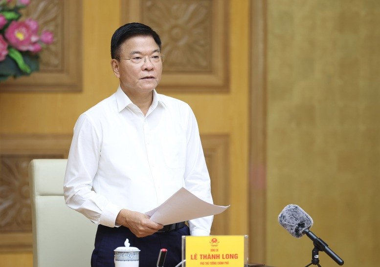 le-thanh-long.jpg