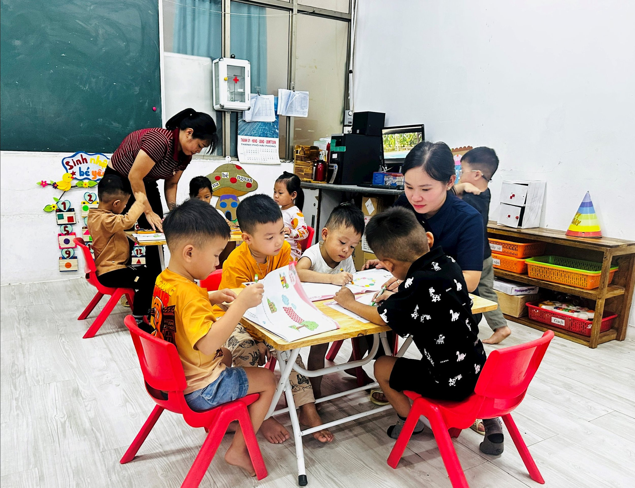 anh bai ky 12