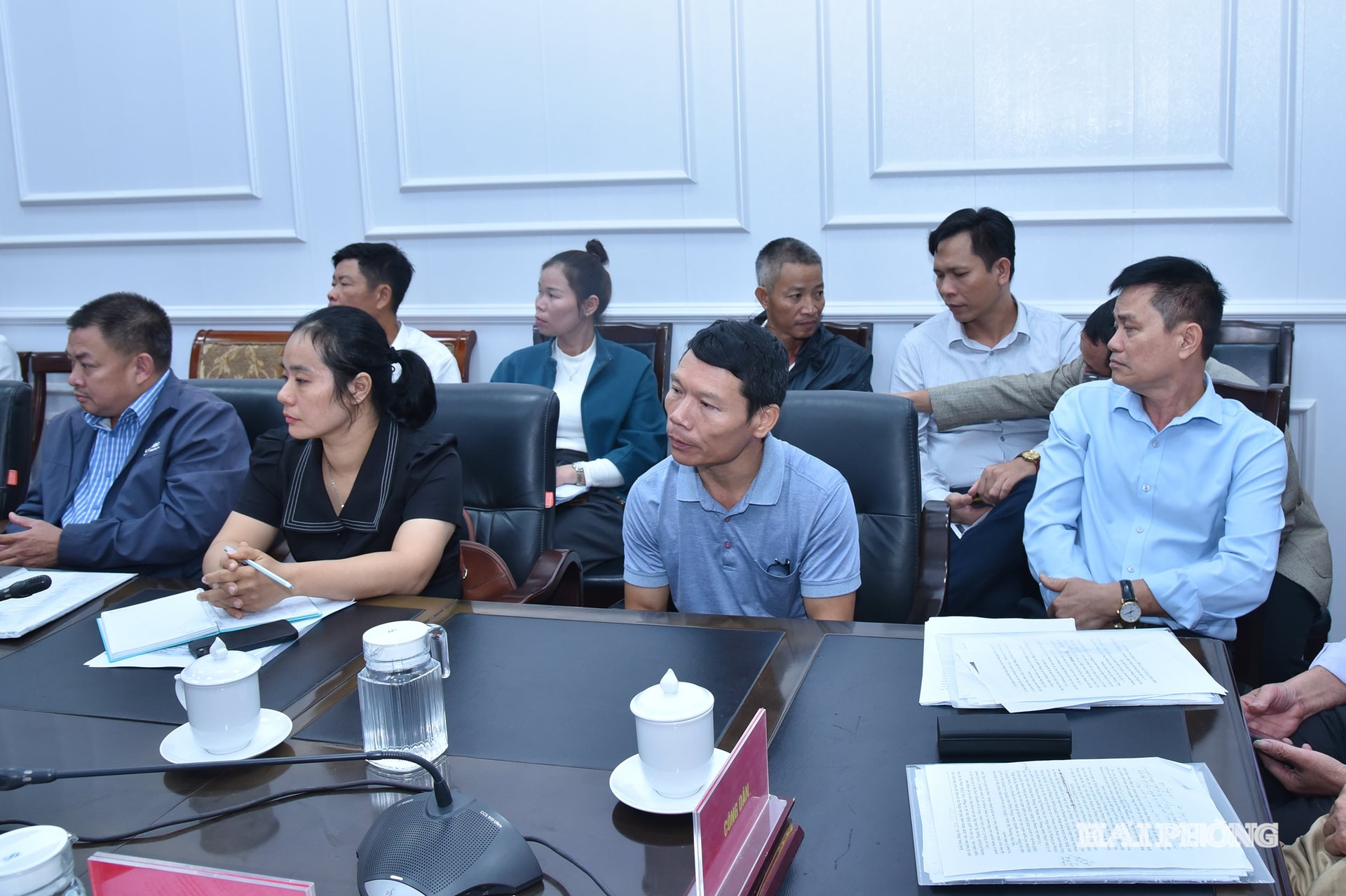 Perwakilan pekerja dan buruh di 9 distrik lalu lintas provinsi Hai Duong sebelumnya menghadiri pertemuan tersebut.