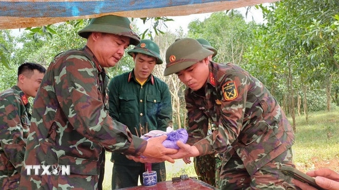 ttxvn-quang-tri-phat-hien-quy-tap-2-hai-cot-liet-sy-tai-xa-khe-sanh2.jpg
