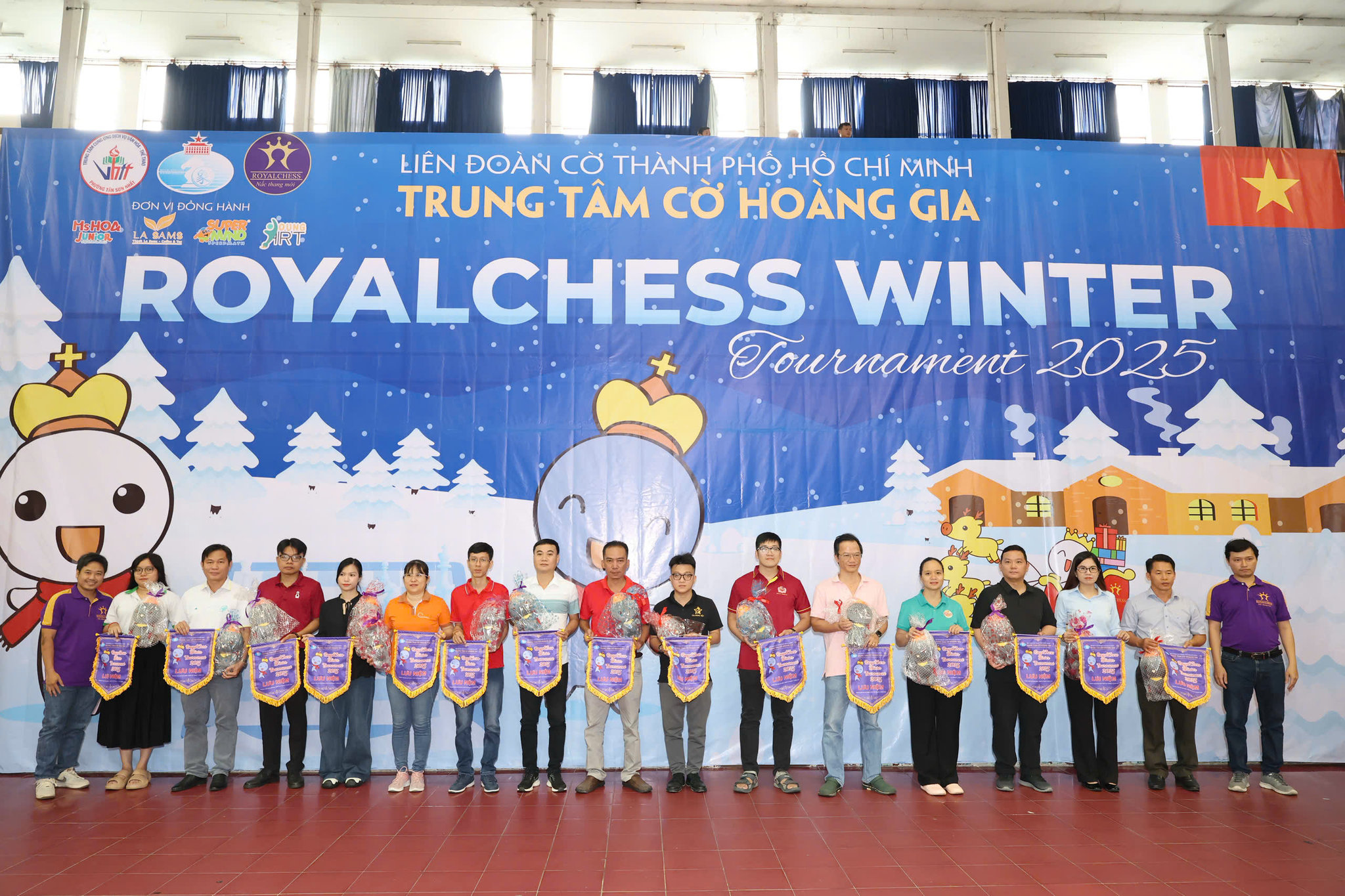 Hàng ngàn kỳ thủ tranh tài ở giải cờ vua hàng đầu TP.HCM - Ảnh 1. Hàng ngàn kỳ thủ tranh tài ở giải cờ vua hàng đầu TP.HCM - Ảnh 1.