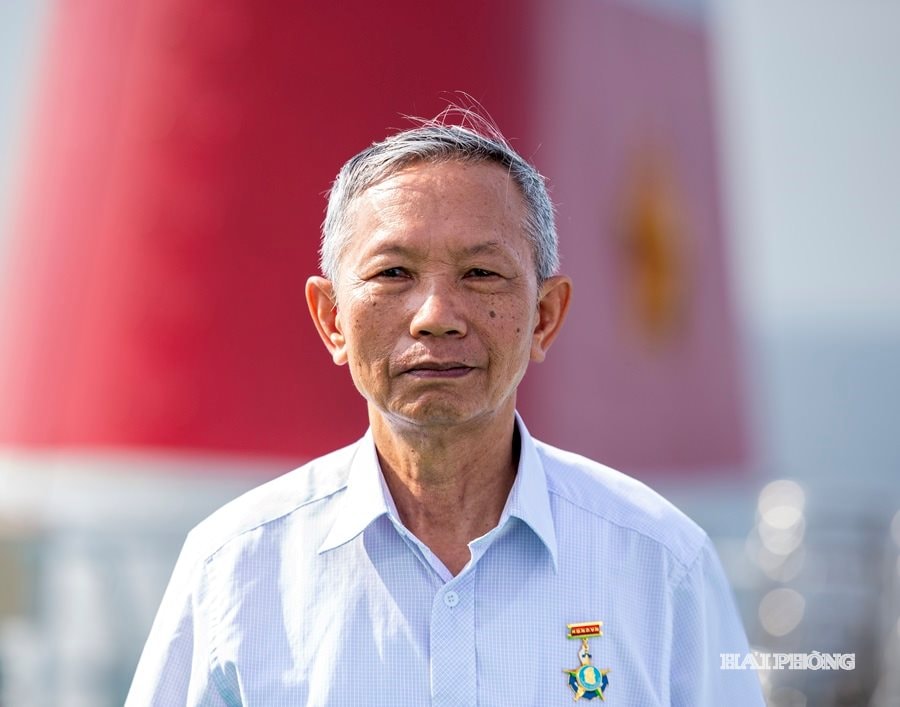 អ្នកស្រាវជ្រាវ Nguyen Dinh Chinh - ប្រធានសមាគមសិល្បៈប្រជាប្រិយ Hai Phong