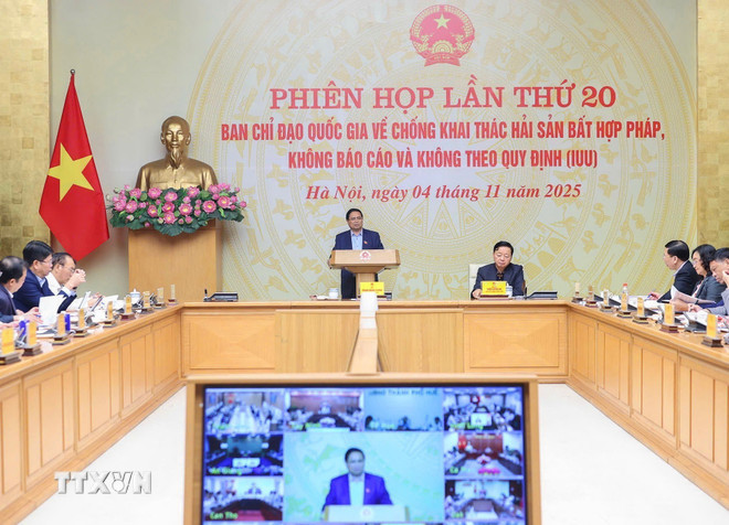 Thủ tướng Phạm Minh Chính chủ trì Phiên họp thứ 20 của Ban Chỉ đạo Quốc gia về chống khai thác hải sản bất hợp pháp. (Ảnh: Dương Giang/TTXVN) ttxvn-thu-tuong-bcd-quoc-gia-ve-chong-khai-thac-hai-san-iuu-1.jpg