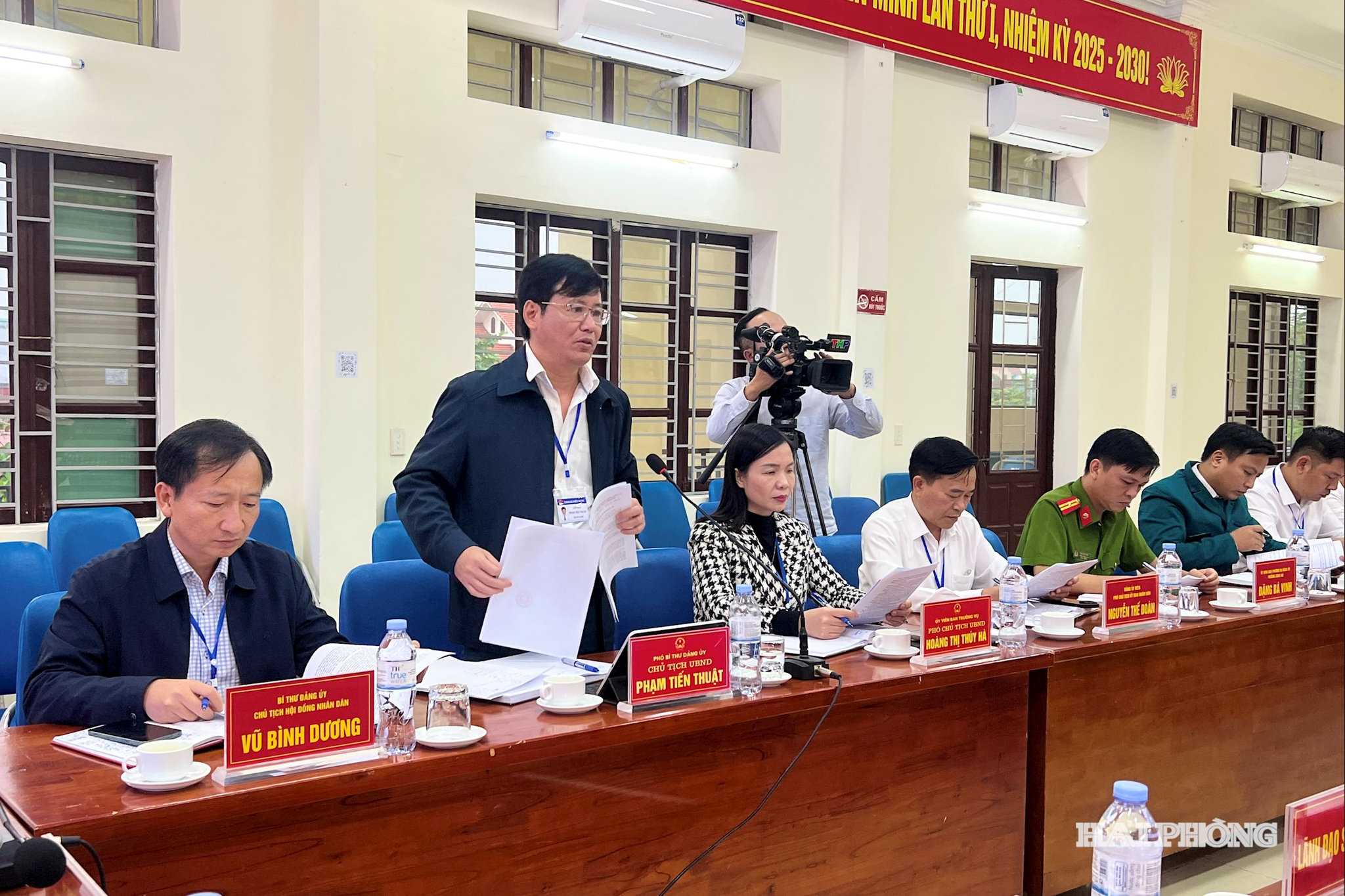 Lãnh đạo xã Kiến Minh phát biểu tại cuộc kiểm tra.