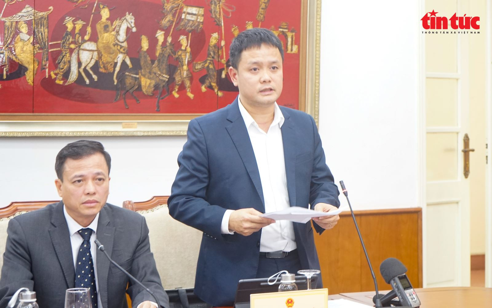 Chú thích ảnh
