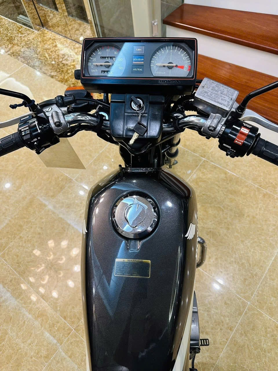 Honda CB125 3.jpg
