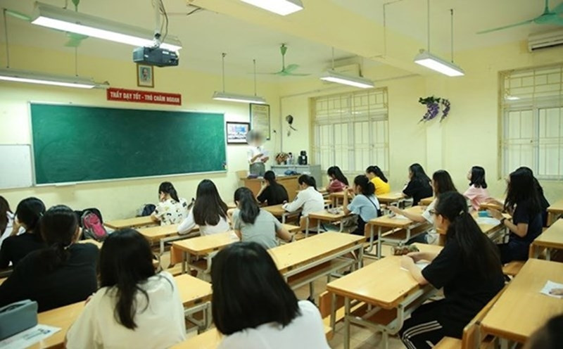có nên công khai danh sách giáo viên dạy thêm và học sinh học thêm hình ảnh 1 co nen cong khai danh sach giao vien day them va hoc sinh hoc them hinh anh 1
