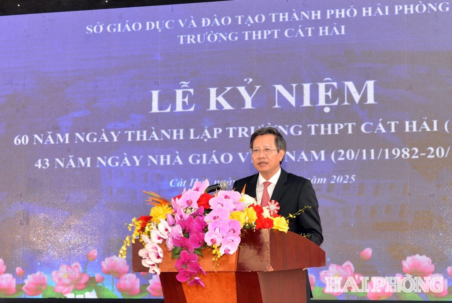 Đồng chí Lê Anh Quân, Phó chủ tịch Thường trực UBND thành phố phát biểu tại lễ kỷ niệm.