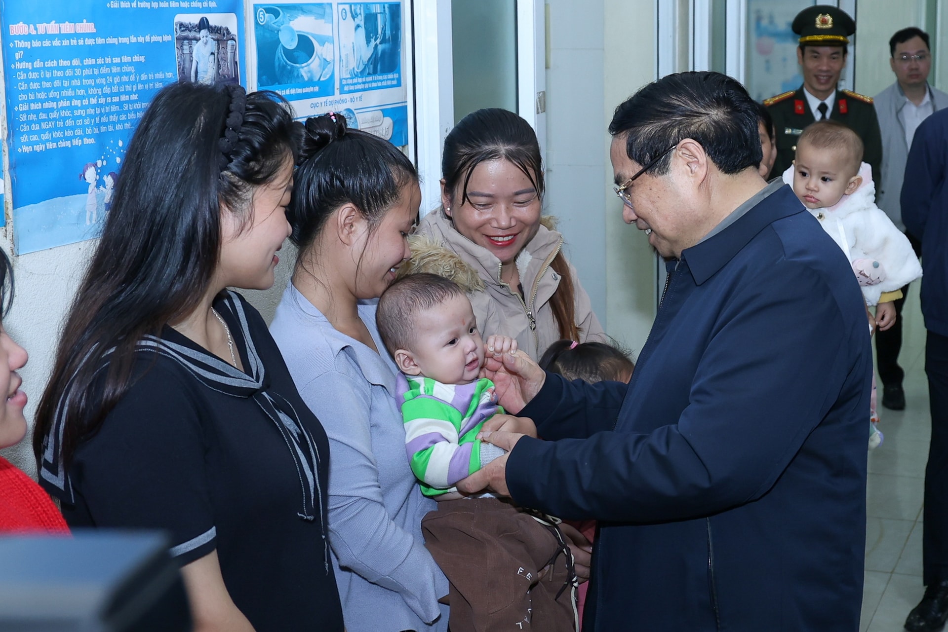 Thủ tướng đề nghị xây dựng Thủ tướng đề nghị xây dựng