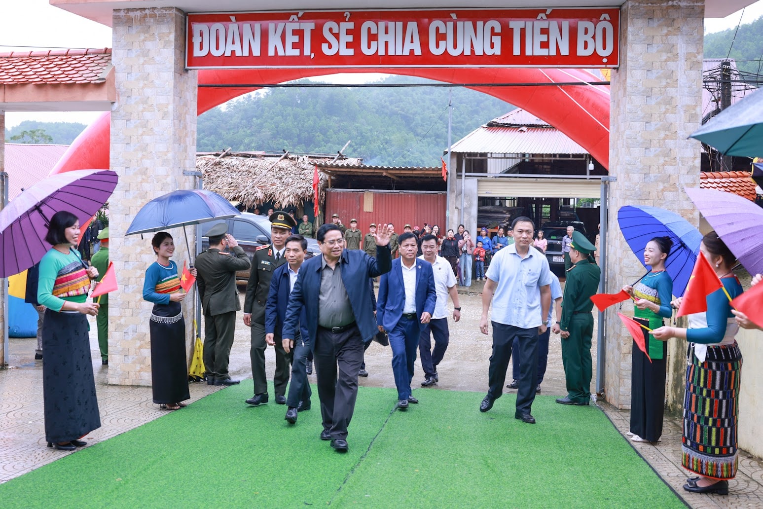CẬP NHẬT: Khởi công xây dựng các trường phổ thông nội trú tại các xã biên giới đất liền- Ảnh 1.