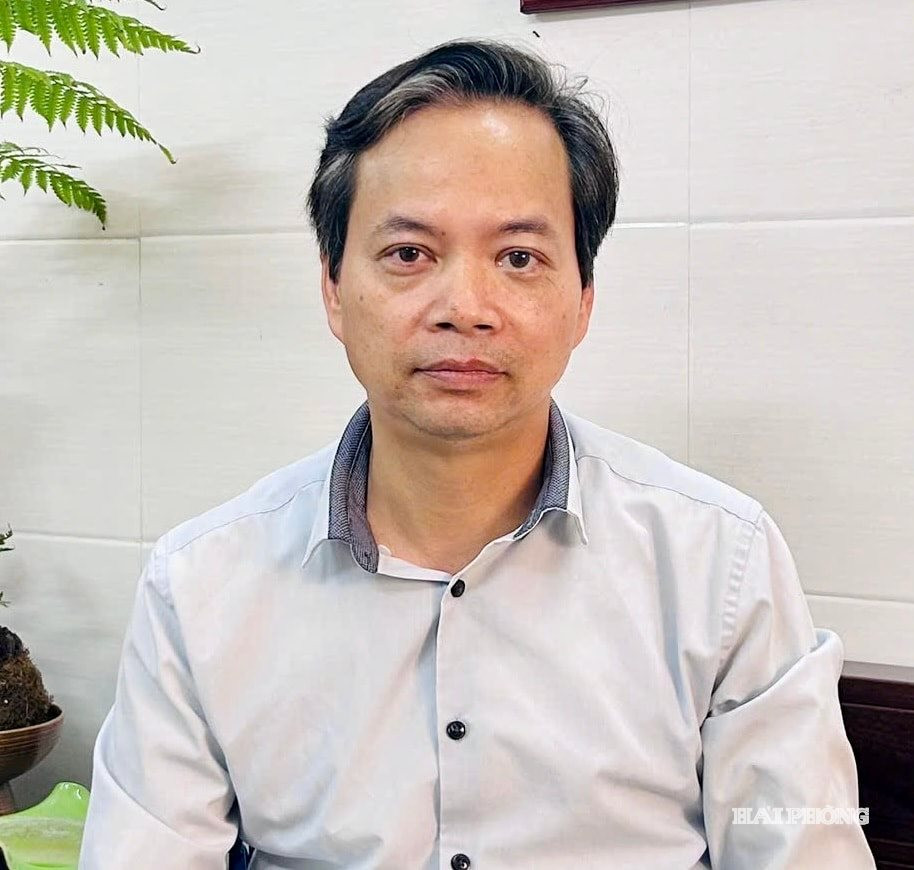 nguyen-dinh-hoang.jpg