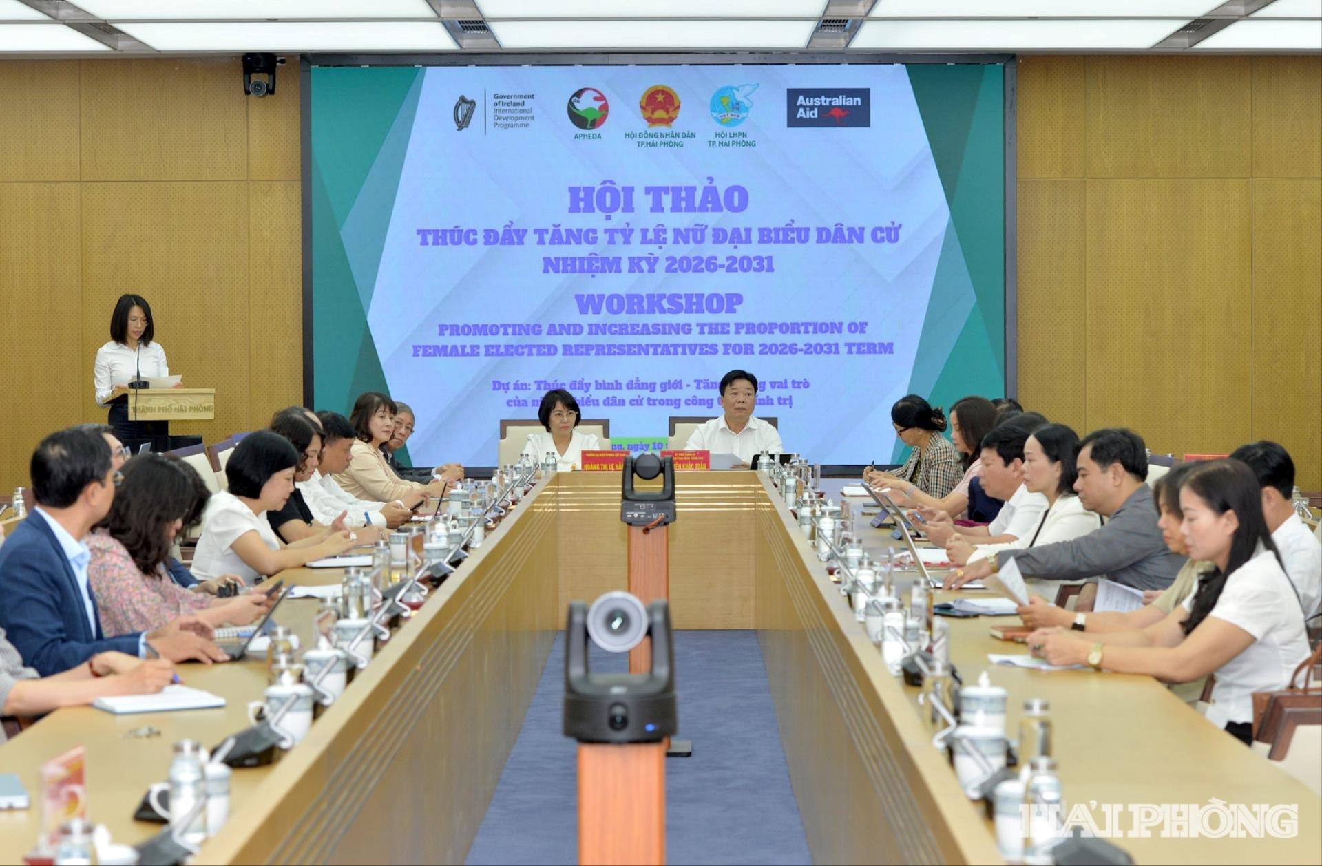hoi-thao