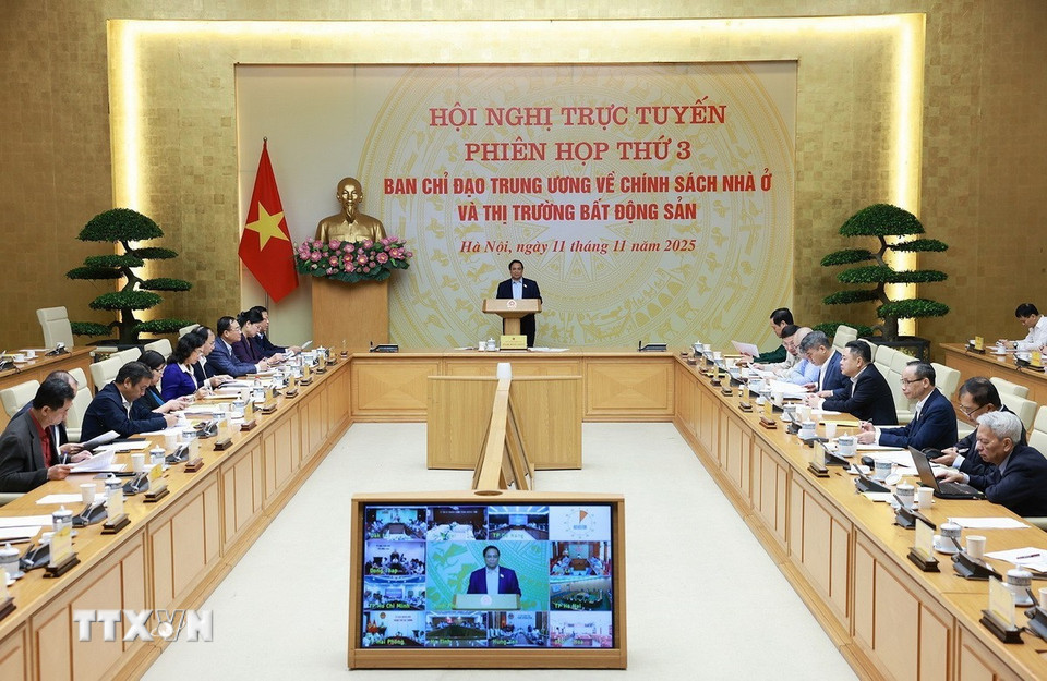 Thủ tướng Phạm Minh Chính chủ trì phiên họp. (Ảnh: Dương Giang/TTXVN) ttxvn-1111-thu-tuong-nha-o-bat-dong-san-1.jpg