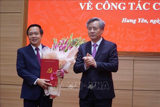 pham-quang-ngoc-111125-10.jpg