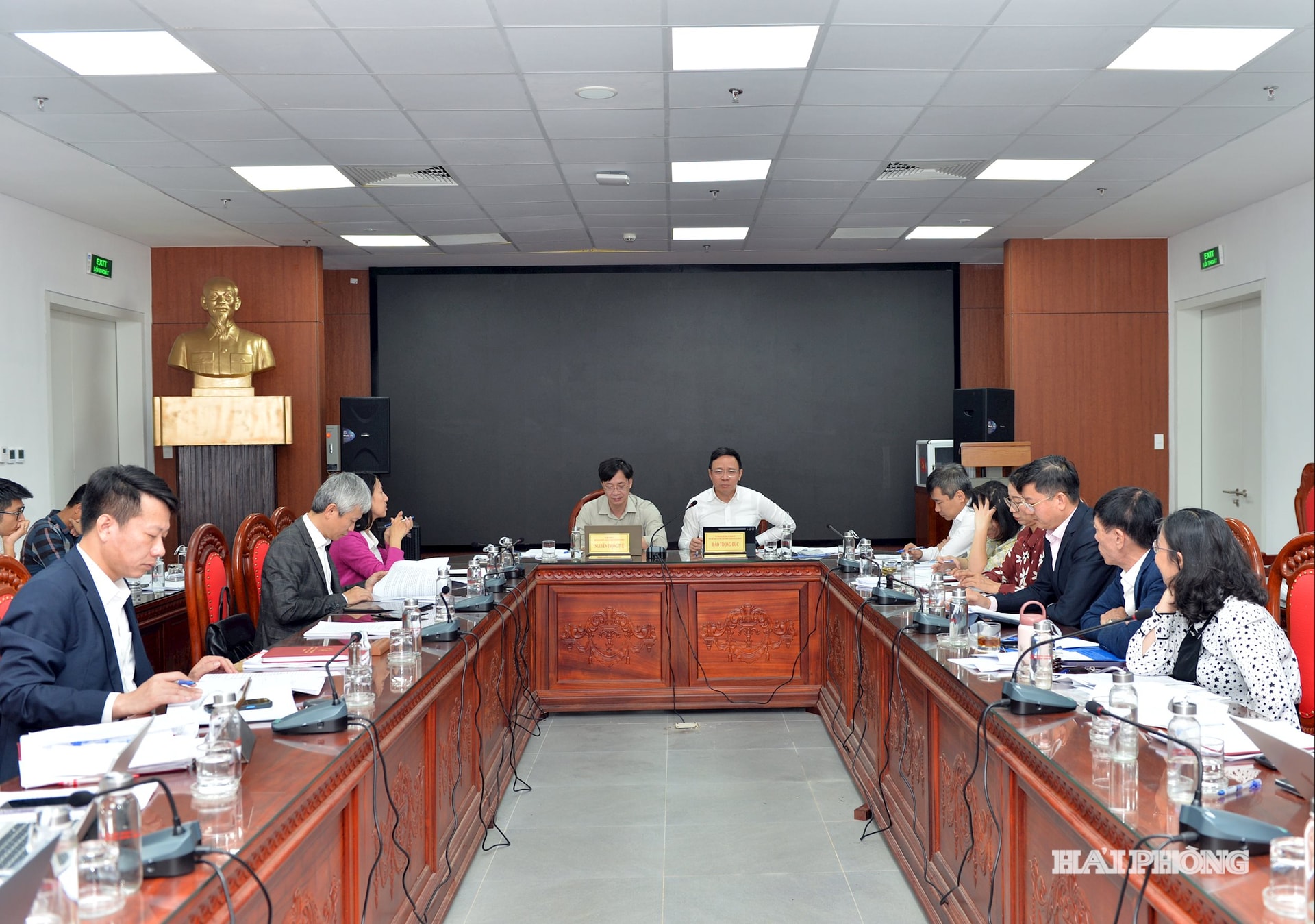 Konferenční scéna