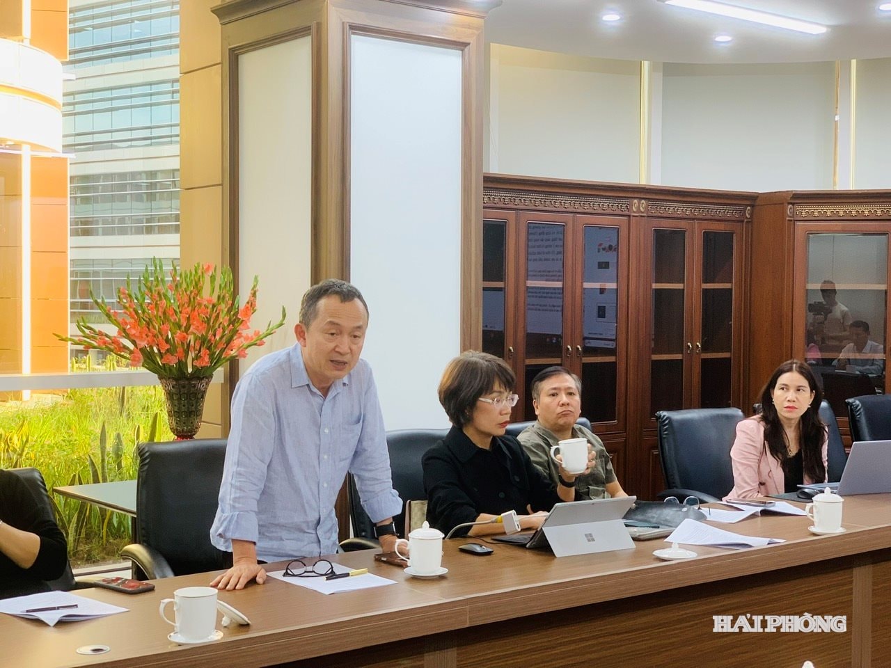 តន្ត្រីករ Quoc Trung ថ្លែងមតិនៅការពិគ្រោះ