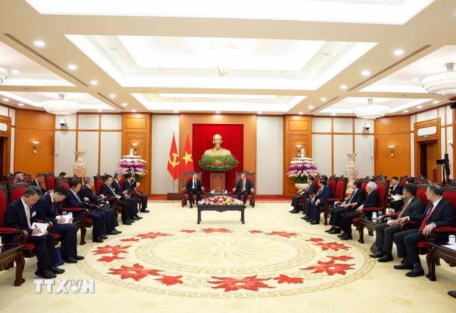 Tổng Bí thư Tô Lâm tiếp đồng chí Lý Thư Lỗi, Ủy viên Bộ Chính trị, Bí thư Ban Bí thư, Trưởng Ban Tuyên truyền Trung ương, Đảng Cộng sản Trung Quốc. (Ảnh: Thống Nhất/TTXVN) ttxvn-tong-bi-thu-to-lam-tiep-truong-ban-tuyen-truyen-trung-uong-dang-cong-san-trung-quoc-ly-thu-loi-5.jpg