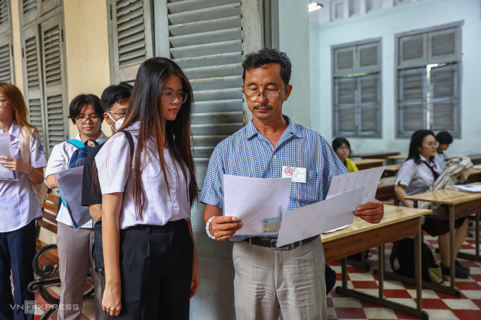 Thí sinh TP HCM thi tốt nghiệp THPT 2025. Ảnh: Quỳnh Trần