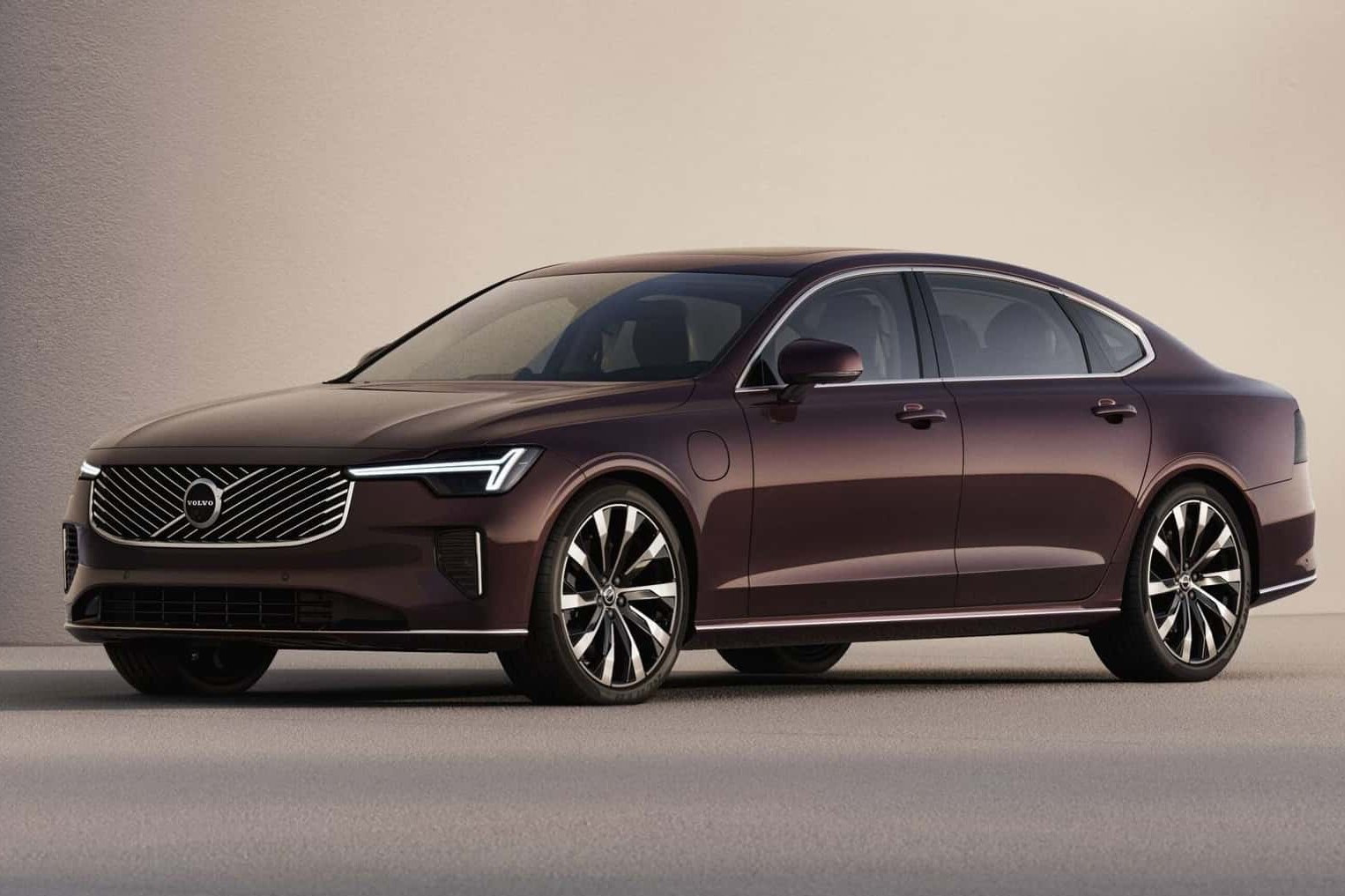 Volvo S90.jpg