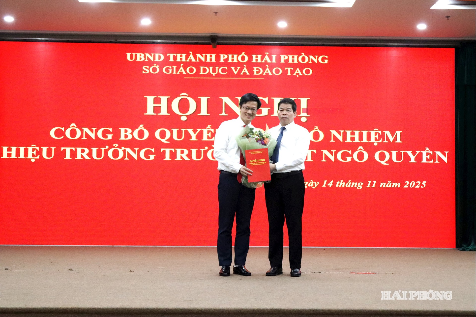 em-hoa1.jpg